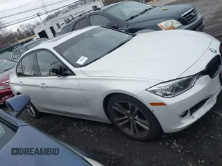 2013 BMW 3 Series 328i xDrive with VIN WBA3B5C50DF598490, listed as a IAAI auction lot 41159038 with Not provided miles and . Bid and sale history available at DreamBid. Image 12.
