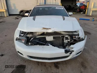 2011 Ford Mustang V6 with VIN 1ZVBP8EM1B5125798, listed as a Copart auction lot 41537645 with 71,635 mi miles and Salvage Title. Bid and sale history available at carsss.com. Image 5.