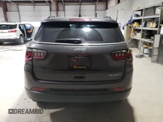 2020 Jeep Compass Sport с VIN 3C4NJCAB9LT144349, выставлен на аукционе Copart как лот 52350725 с пробегом 71 282 миль миль и Списание • Salvage title. История ставок и продаж доступна на DreamBid. Изображение 6.