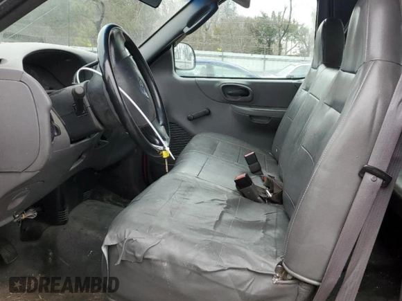 2003 Ford F-150 XL with VIN 1FTRX17W43NB33905, listed as a Copart auction lot 44441035 with 185,898 mi miles and Salvage Title. Bid and sale history available at carsss.com. Image 7.