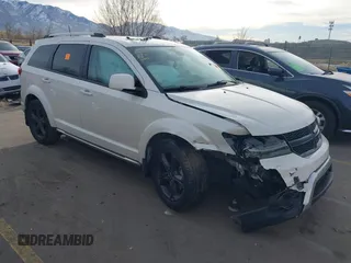 2018 Dodge Journey Crossroad with VIN 3C4PDDGG8JT478054, listed as a IAAI auction lot 41079998 with Not Provided miles. Bid and sale history available at carsss.com. Image 1.