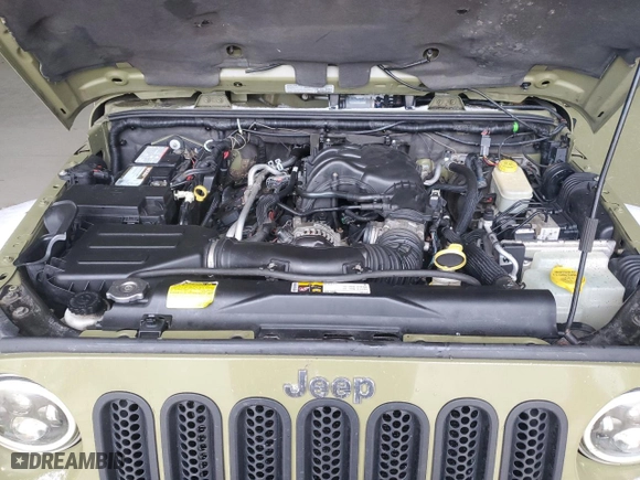 2013 Jeep Wrangler Unlimited Sahara with VIN 1C4BJWEG2DL662696, listed as a Copart auction lot 47369455 with 186,289 mi miles and Salvage Title. Bid and sale history available at carsss.com. Image 11.