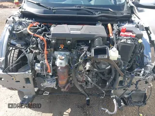 2020 Honda CR-V EX with VIN 7FART6H53LE004913, listed as a IAAI auction lot 42072796 with 40,239 mi miles and . Bid and sale history available at DreamBid. Image 10.