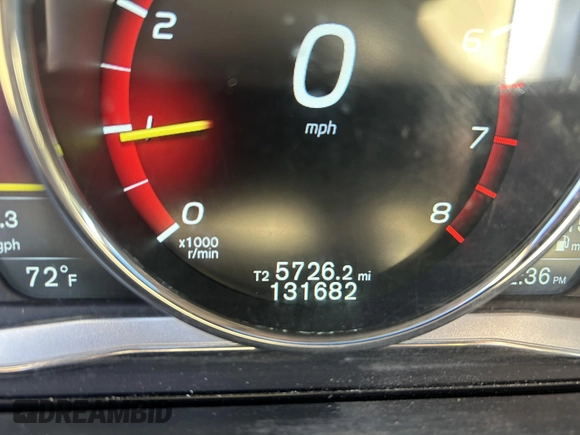 2015 Volvo V60 T5 Drive-E Premier z VIN YV140MEK6F1245353, wystawiony jako IAAI lot #41713825 z przebiegiem 131 682 mil mil oraz . Historia ofert i sprzedaży dostępna na DreamBid. Obrazek 7.