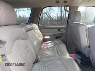 2002 Chevrolet Tahoe LS with VIN 1GNEC13Z52R329554, listed as a IAAI auction lot 41629942 with 232,374 mi miles and . Bid and sale history available at DreamBid. Image 8.