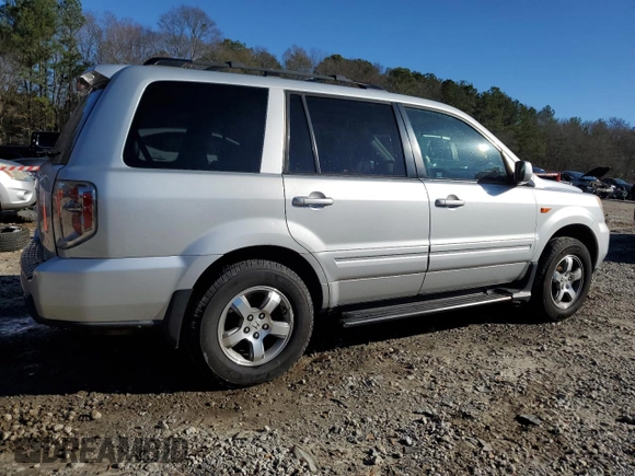 2007 Honda Pilot EX-L with VIN 5FNYF28737B042477, listed as a Copart auction lot 86172824 with 275,105 mi miles and Salvage Title. Bid and sale history available at DreamBid. Image 3.
