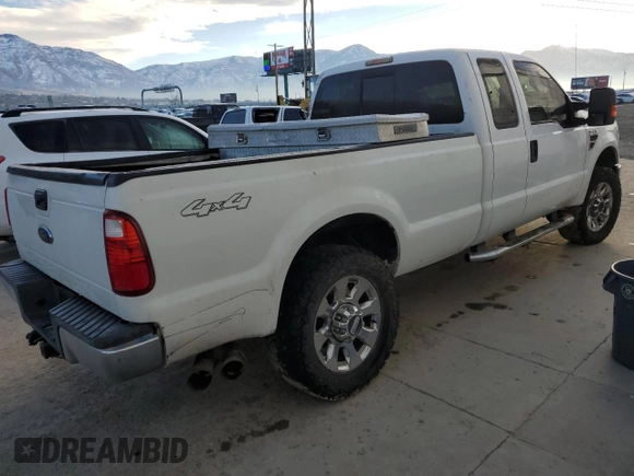 2008 Ford Super Duty F-250 SRW XL with VIN 1FTSX21R48EB80790, listed as a Copart auction lot 85696424 with 181,098 mi miles and Salvage Title. Bid and sale history available at carsss.com. Image 3.