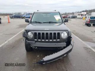 2017 Jeep Patriot High Altitude with VIN 1C4NJRFB8HD206087, listed as a IAAI auction lot 41464234 with 96,345 mi miles. Bid and sale history available at carsss.com. Image 12.