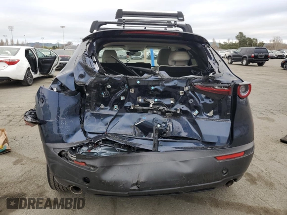 2022 Mazda CX-30 Premium with VIN 3MVDMBDY1NM446064, listed as a Copart auction lot 46527505 with 20,742 mi miles and Salvage Title. Bid and sale history available at DreamBid. Image 6.