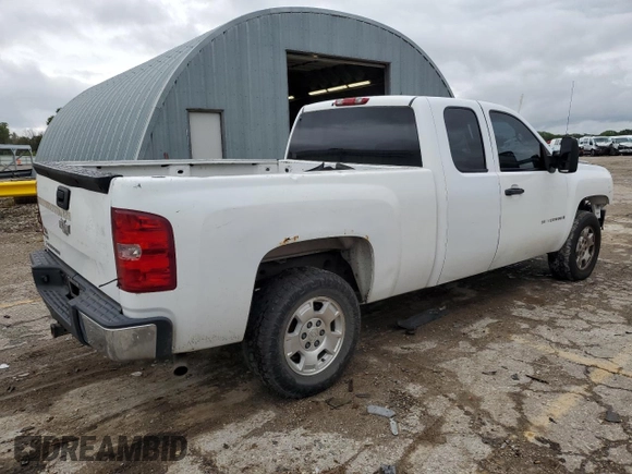 2007 Chevrolet Silverado 1500 LT w/1LT with VIN 1GCEC19087Z561266, listed as a Copart auction lot 68444634 with 283,996 mi miles and Salvage Title. Bid and sale history available at carsss.com. Image 3.