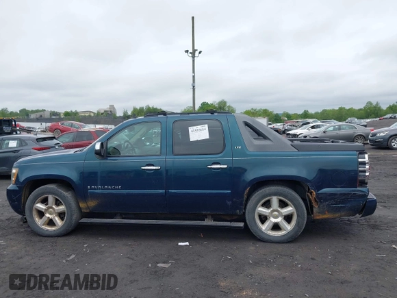 2007 Chevrolet Avalanche 3LT with VIN 3GNFK12317G270255, listed as a IAAI auction lot 42357614 with 306,932 mi miles and . Bid and sale history available at DreamBid. Image 14.