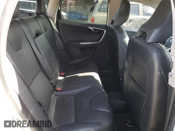 2016 Volvo XC60 T5 Premier с VIN YV4612RK3G2785987, выставлен на аукционе Copart как лот 56304055 с пробегом 153 394 миль миль и Списание • Salvage title. История ставок и продаж доступна на DreamBid. Изображение 11.