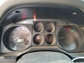 2001 Mitsubishi Montero Limited z VIN JA4MW51R71J038583, wystawiony jako Copart lot #83024384 z przebiegiem 157 538 mil mil oraz Szkoda całkowita • Salvage title. Historia ofert i sprzedaży dostępna na DreamBid. Obrazek 9.