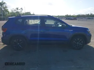 2023 Volkswagen Taos S z VIN 3VVCX7B29PM362983, wystawiony jako IAAI lot #42079717 z przebiegiem 24 408 mil mil oraz . Historia ofert i sprzedaży dostępna na DreamBid. Obrazek 14.