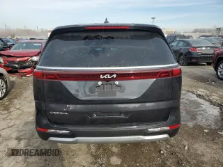 2024 Kia Carnival LX with VIN KNDNB4H38R6387168, listed as a Copart auction lot 84255354 with 7,884 mi miles and Salvage Title. Bid and sale history available at carsss.com. Image 6.