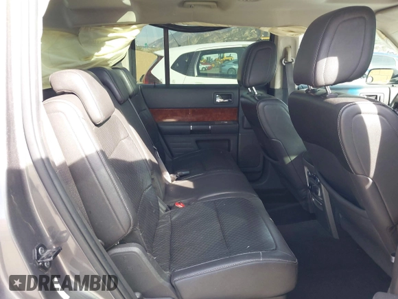 2009 Ford Flex Limited with VIN 2FMDK53C09BA26412, listed as a IAAI auction lot 41755804 with 100,575 mi miles. Bid and sale history available at carsss.com. Image 8.
