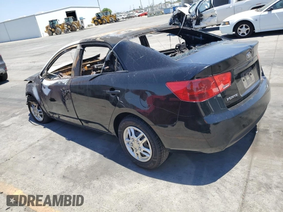 2010 Kia Forte EX with VIN KNAFU4A28A5068621, listed as a Copart auction lot 61939914 with 0 mi miles and Non Repairable. Bid and sale history available at carsss.com. Image 2.