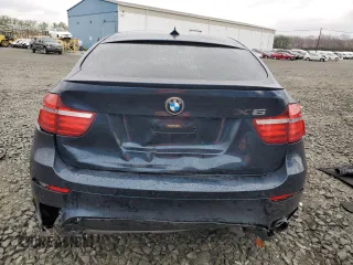 2013 BMW X6 xDrive35i z VIN 5UXFG2C55DL788611, wystawiony jako Copart lot #50972395 z przebiegiem 131 755 mil mil oraz Szkoda całkowita • Salvage title. Historia ofert i sprzedaży dostępna na DreamBid. Obrazek 6.