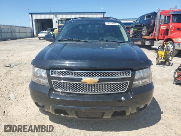 2013 Chevrolet Avalanche LS with VIN 3GNTKEE77DG352947, listed as a Copart auction lot 54572305 with 120,015 mi miles and Clean title. Bid and sale history available at DreamBid. Image 5.
