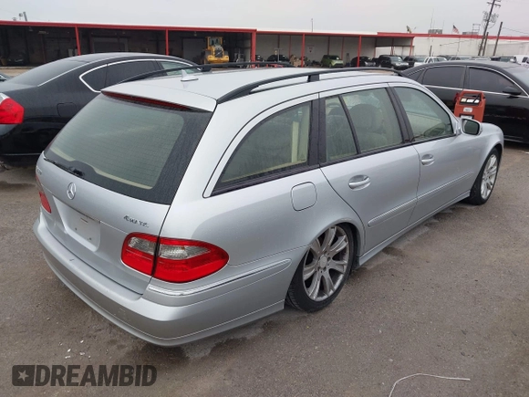 2009 Mercedes-Benz E 350 with VIN WDBUH87X59B442865, listed as a IAAI auction lot 41496670 with 151,110 mi miles and . Bid and sale history available at DreamBid. Image 4.