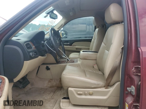 2008 Chevrolet Suburban LTZ with VIN 3GNFC16058G279202, listed as a Copart auction lot 49481725 with 286,774 mi miles and Salvage title. Bid and sale history available at DreamBid. Image 7.