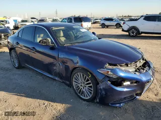 2019 Alfa Romeo Giulia Ti with VIN ZARFAMBN1K7601103, listed as a Copart auction lot 46832615 with 66,361 mi miles and Salvage Title. Bid and sale history available at carsss.com. Image 4.