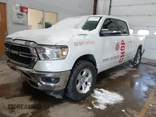 2022 Ram 1500 Big Horn z VIN 1C6SRFMT7NN367274, wystawiony jako IAAI lot #41624816 z przebiegiem 96 996 mil mil oraz . Historia ofert i sprzedaży dostępna na DreamBid. Obrazek 17.
