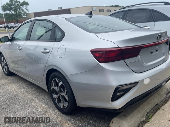2019 Kia Forte LXS with VIN 3KPF24AD1KE106772, listed as a Copart auction lot 64288275 with 36,832 mi miles and Clean title. Bid and sale history available at DreamBid. Image 3.