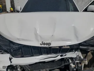 2016 Jeep Grand Cherokee Limited 75th Anniversary with VIN 1C4RJFBGXGC325670, listed as a Copart auction lot 49460325 with 165,308 mi miles and Salvage Title. Bid and sale history available at carsss.com. Image 13.