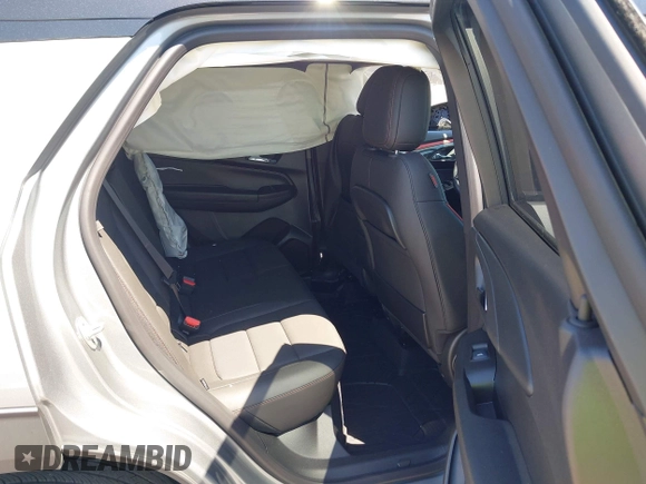 2025 Chevrolet TrailBlazer RS with VIN KL79MTSLXSB008647, listed as a IAAI auction lot 42121512 with 6,168 mi miles and . Bid and sale history available at DreamBid. Image 8.