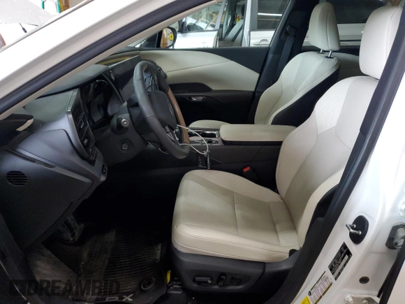 2023 Lexus RX 350 с VIN 2T2BAMCA6PC019732, выставлен на аукционе Copart как лот 59971405 с пробегом 32 414 миль миль и Списание • Salvage title. История ставок и продаж доступна на DreamBid. Изображение 7.