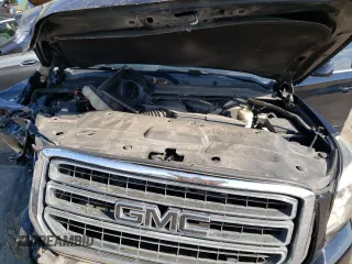 2016 GMC Yukon XL SLE with VIN 1GKS1FKC3GR231405, listed as a Copart auction lot 78096794 with 0 mi miles and Salvage Title. Bid and sale history available at carsss.com. Image 12.