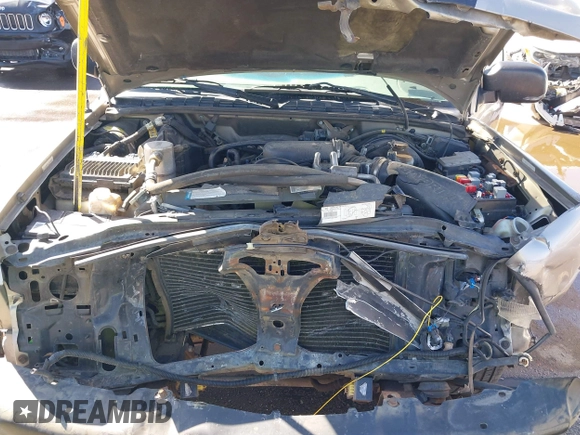 2000 GMC Sonoma SLS z VIN 1GTCS19W5Y8227668, wystawiony jako IAAI lot #41834733 z przebiegiem Nie podano mil oraz . Historia ofert i sprzedaży dostępna na DreamBid. Obrazek 10.