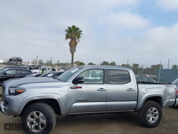 2023 Toyota Tacoma SR z VIN 3TMCZ5AN0PM538974, wystawiony jako IAAI lot #42510020 z przebiegiem 31 281 mil mil oraz . Historia ofert i sprzedaży dostępna na DreamBid. Obrazek 14.