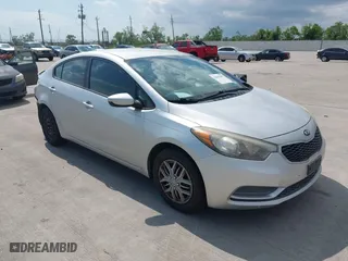 2014 Kia Forte LX with VIN KNAFK4A69E5248253, listed as a IAAI auction lot 42049489 with 154,541 mi miles. Bid and sale history available at carsss.com. Image 1.