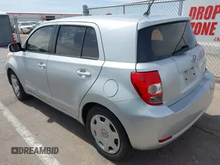 2009 Scion xD z VIN JTKKU10459J047241, wystawiony jako IAAI lot #42289380 z przebiegiem 231 154 mil mil oraz . Historia ofert i sprzedaży dostępna na DreamBid. Obrazek 3.