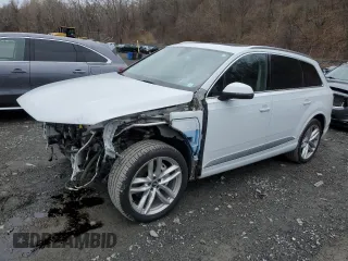 2017 Audi Q7 Prestige with VIN WA1VABF76HD012204, listed as a Copart auction lot 52627435 with 163,644 mi miles and Salvage Title. Bid and sale history available at carsss.com. Image 1.