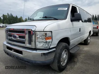 2012 Ford Econoline Passenger XL with VIN 1FBSS3BLXCDA01363, listed as a Copart auction lot 68358324 with 75,463 mi miles and Salvage Title. Bid and sale history available at carsss.com. Image 1.