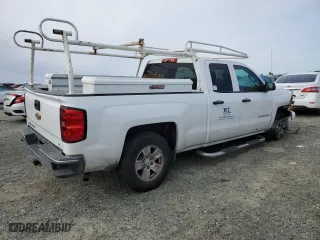 2014 Chevrolet Silverado 1500 LT with VIN 1GCRCREH2EZ353537, listed as a Copart auction lot 43974155 with 177,587 mi miles and Salvage Title. Bid and sale history available at carsss.com. Image 3.