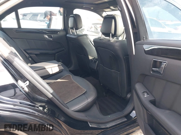 2010 Mercedes-Benz E 550 Luxury with VIN WDDHF7CB4AA072022, listed as a IAAI auction lot 41224349 with 187,030 mi miles and . Bid and sale history available at DreamBid. Image 8.
