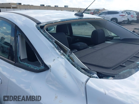 2015 Ford Focus SE with VIN 1FADP3F2XFL335884, listed as a IAAI auction lot 42582740 with 102,036 mi miles and . Bid and sale history available at DreamBid. Image 6.