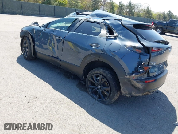 2024 Mazda CX-30 S Preferred z VIN 3MVDMBCMXRM640631, wystawiony jako IAAI lot #41900958 z przebiegiem 10 332 mil mil oraz . Historia ofert i sprzedaży dostępna na DreamBid. Obrazek 3.