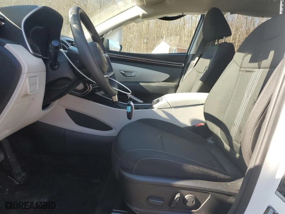 2024 Hyundai Tucson SEL with VIN 5NMJBCDE8RH396309, listed as a Copart auction lot 50128275 with 15,712 mi miles and Non Repairable. Bid and sale history available at carsss.com. Image 8.