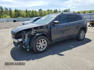 2015 Jeep Cherokee Latitude z VIN 1C4PJMCB6FW546145, wystawiony jako Copart lot #57254475 z przebiegiem Nie podano mil oraz Szkoda całkowita • Salvage title. Historia ofert i sprzedaży dostępna na DreamBid. Obrazek 1.