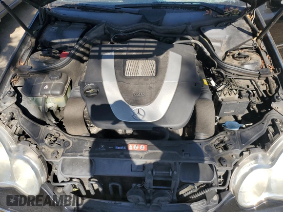 2007 Mercedes-Benz C 350 Sport z VIN WDBRF56H17F854050, wystawiony jako Copart lot #72775334 z przebiegiem 142 960 mil mil oraz Szkoda całkowita • Salvage title. Historia ofert i sprzedaży dostępna na DreamBid. Obrazek 11.
