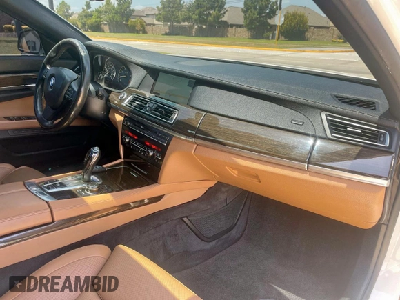 2010 BMW 7 Series 750Li with VIN WBAKB8C58ACY64395, listed as a Copart auction lot 63885205 with 137,375 mi miles and Salvage title. Bid and sale history available at DreamBid. Image 13.