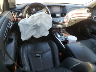 2011 Infiniti M37 with VIN JN1BY1AP5BM323817, listed as a Copart auction lot 76693374 with 111,578 mi miles and Salvage Title. Bid and sale history available at carsss.com. Image 8.
