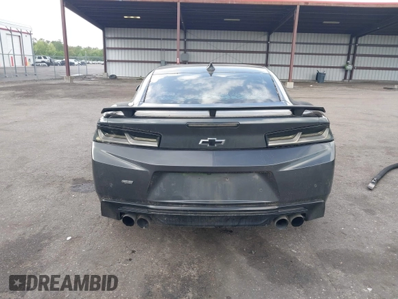 2017 Chevrolet Camaro 2SS с VIN 1G1FH1R73H0193015, выставлен на аукционе IAAI как лот 42000987 с пробегом 99 903 миль миль и . История ставок и продаж доступна на DreamBid. Изображение 16.