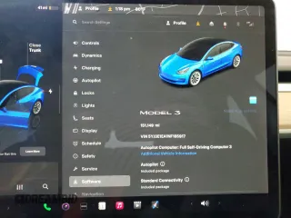 2022 Tesla Model 3 z VIN 5YJ3E1EA1NF185917, wystawiony jako Copart lot #59170725 z przebiegiem 151 149 mil mil oraz Czysty tytuł • Clean title. Historia ofert i sprzedaży dostępna na DreamBid. Obrazek 9.