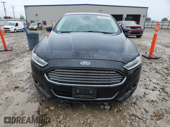 2016 Ford Fusion Titanium with VIN 3FA6P0D92GR136550, listed as a Copart auction lot 62324845 with 100,469 mi miles and Clean title. Bid and sale history available at DreamBid. Image 5.